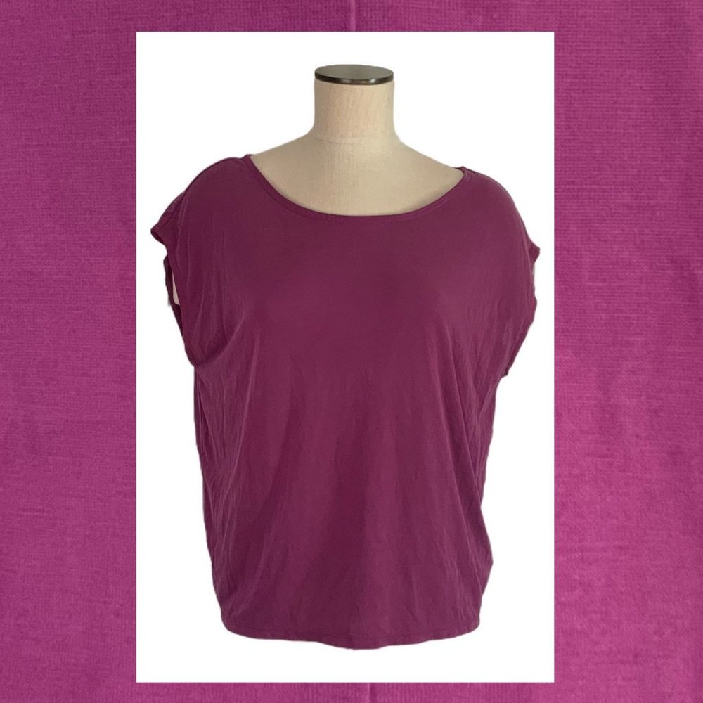 Old Navy Sleeveless Shirt Purple Drop Opening Soft M Medium
